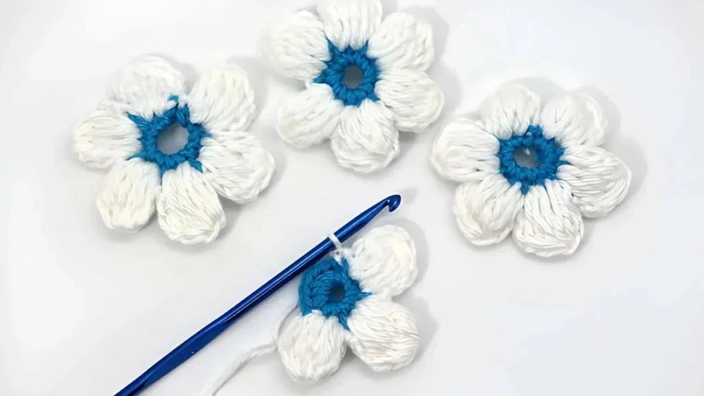 Easy crochet flower pattern